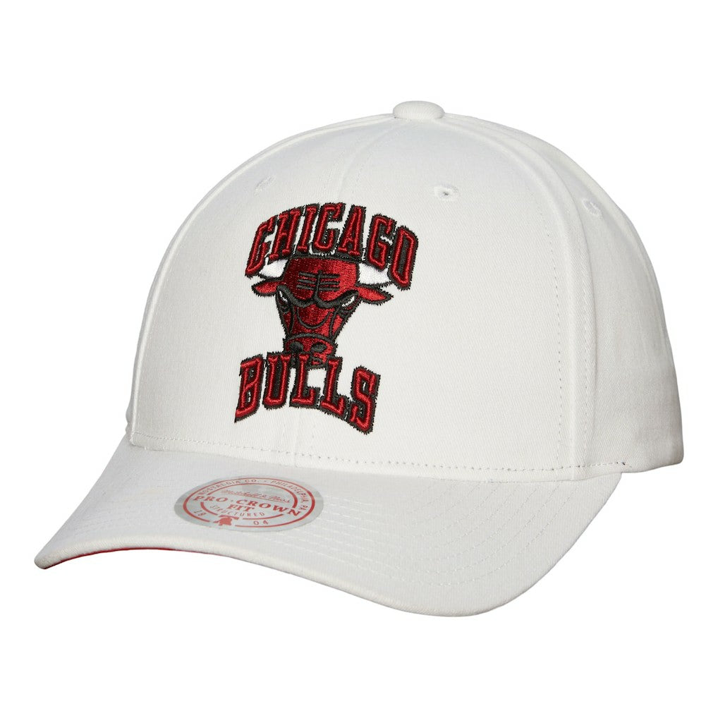 Mitchell & Ness - Chicago Bulls Hardwood Classics All In Retro Snapback Hat - White