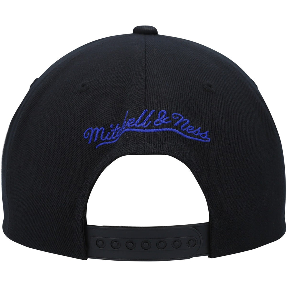 Mitchell & Ness - Sacramento Kings Hardwood Classics MVP Team Script 2.0 Snapback Hat - Black