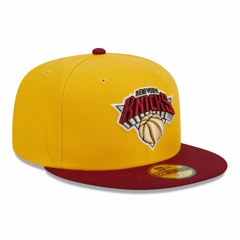 New Era - New York Knicks Fall Leaves 2-Tone 59FIFTY Fitted Hat - Yellow/Red