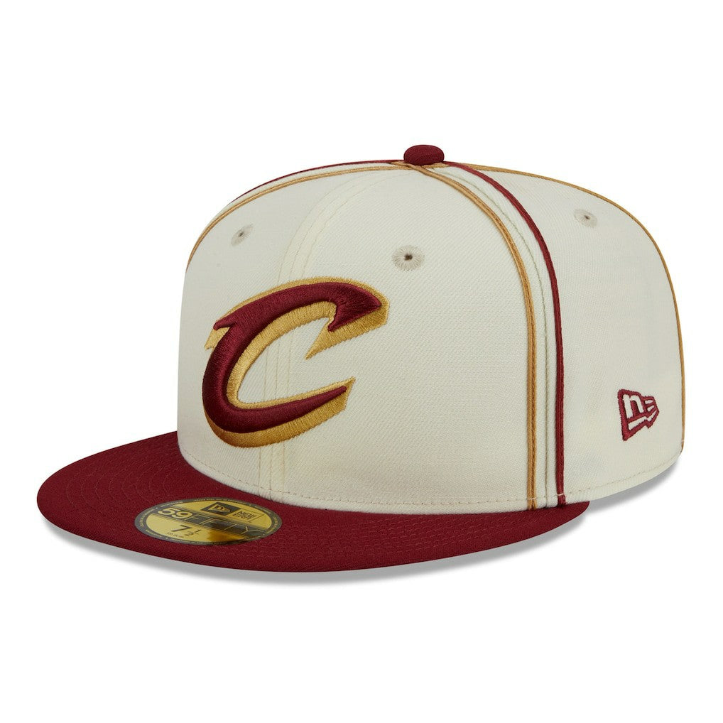 New Era - Cleveland Cavaliers Piping 2-Tone 59FIFTY Fitted Hat - Cream/Wine
