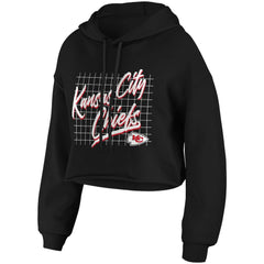 Kansas City Chiefs WEAR by Erin Andrews Women's Domestic Cropped Pullover Hoodie Black - NFL