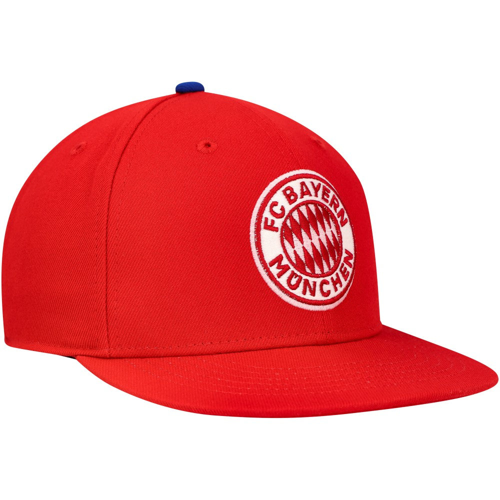 Bayern Munich America's Game Snapback Hat - Scarlet