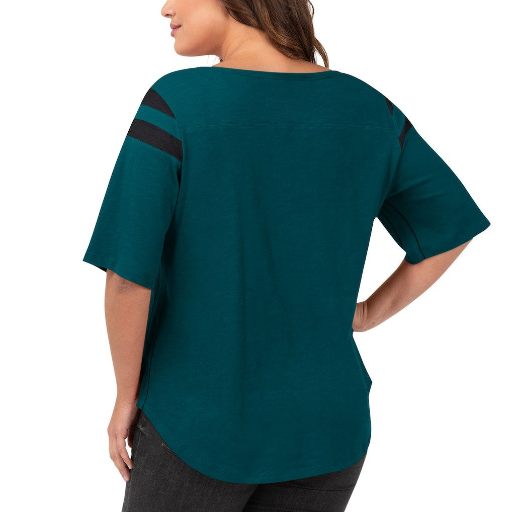 Philadelphia Eagles G-III 4Her by Carl Banks Women's Plus Size Linebacker T-Shirt Green - NFL