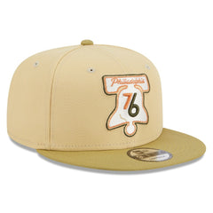 New Era - Philadelphia 76ers Green Collection Repreve 9FIFTY Snapback Hat - Khaki/Tan