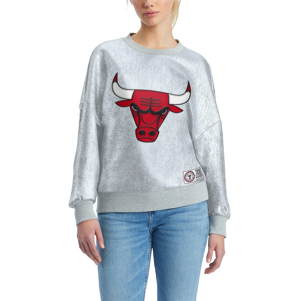 NBA - Chicago Bulls Tommy Jeans Women's Tracy Pullover Sweatshirt - Silver
