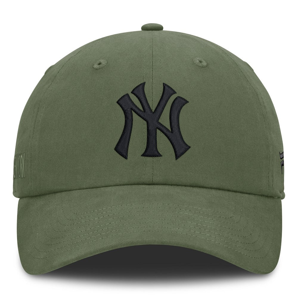 New York Yankees Fanatics Pine Rider Adjustable Hat Lifestyle