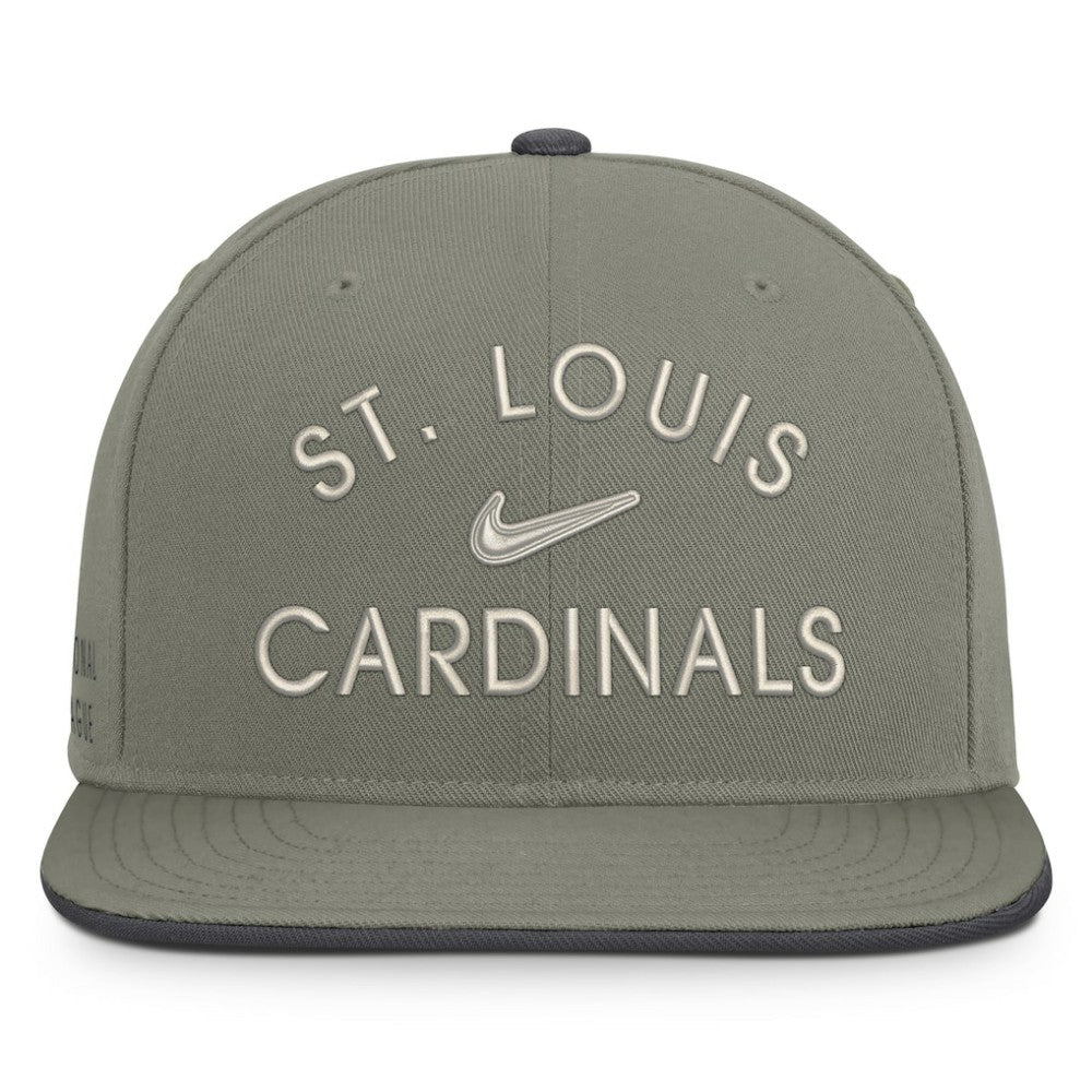 St. Louis Cardinals Nike Pro Dri-FIT Snapback Hat Lifestyle