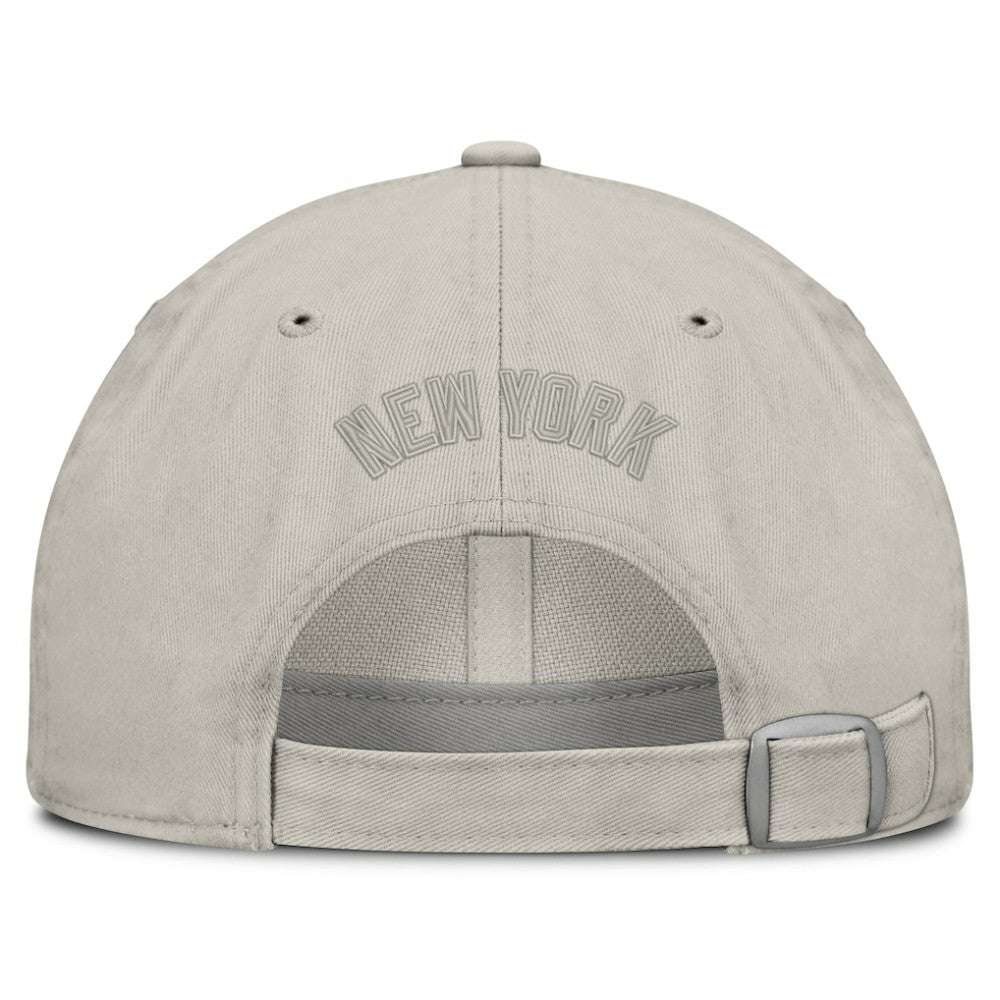 New York Yankees Fanatics Tinge Adjustable Hat Lifestyle