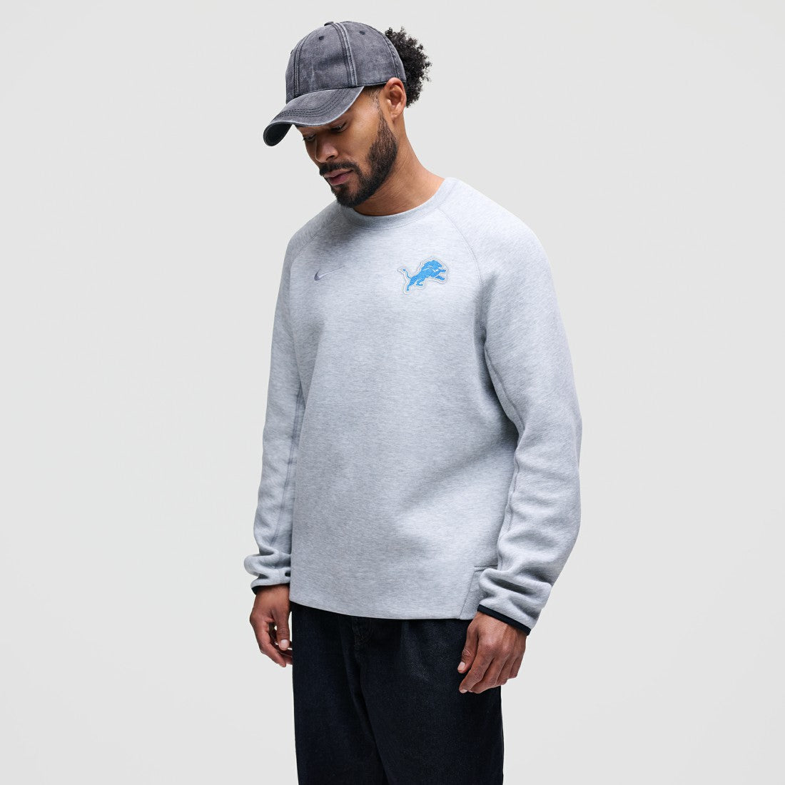 Detroit Lions Tech Fleece Raglan Sweatshirt Heather Gray - Nike