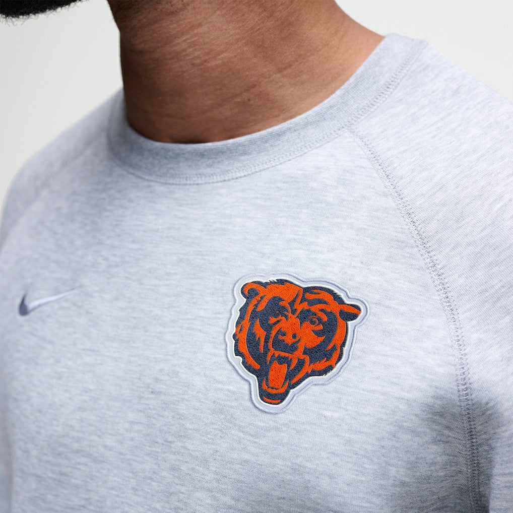 Chicago Bears Tech Fleece Raglan Sweatshirt Heather Gray - Nike