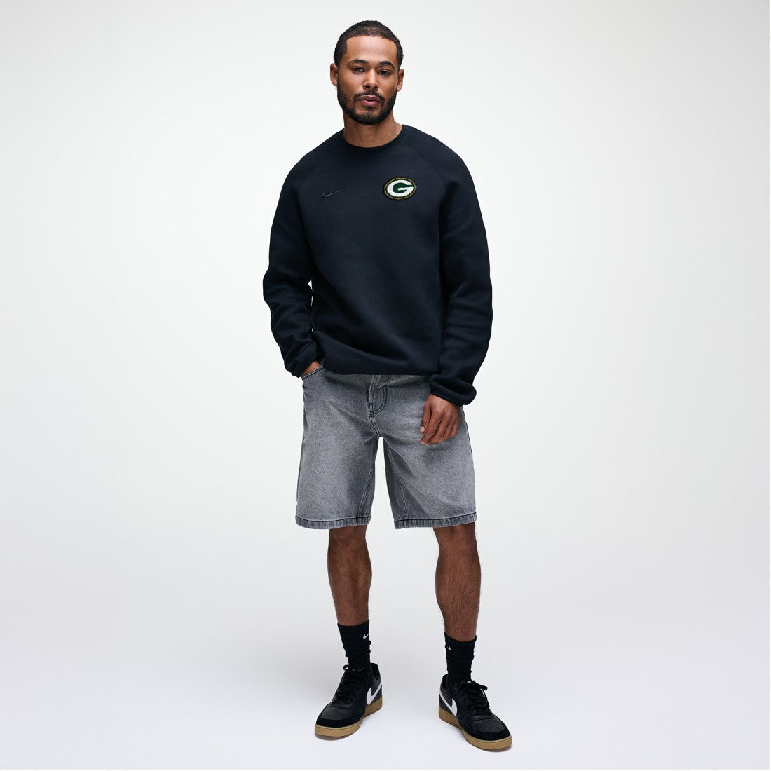 Green Bay Packers Tech Fleece Raglan Sweatshirt Black - Nike