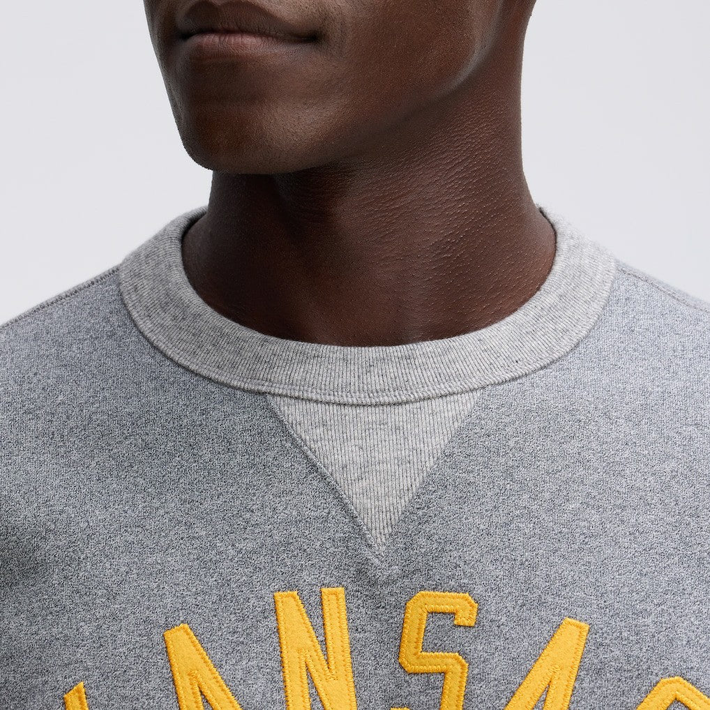 Kansas City Chiefs IconicFleece Pocket Sweatshirt Athletic Heather Gray - Fanatics