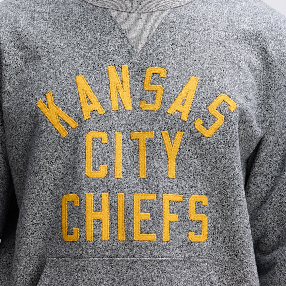 Kansas City Chiefs IconicFleece Pocket Sweatshirt Athletic Heather Gray - Fanatics