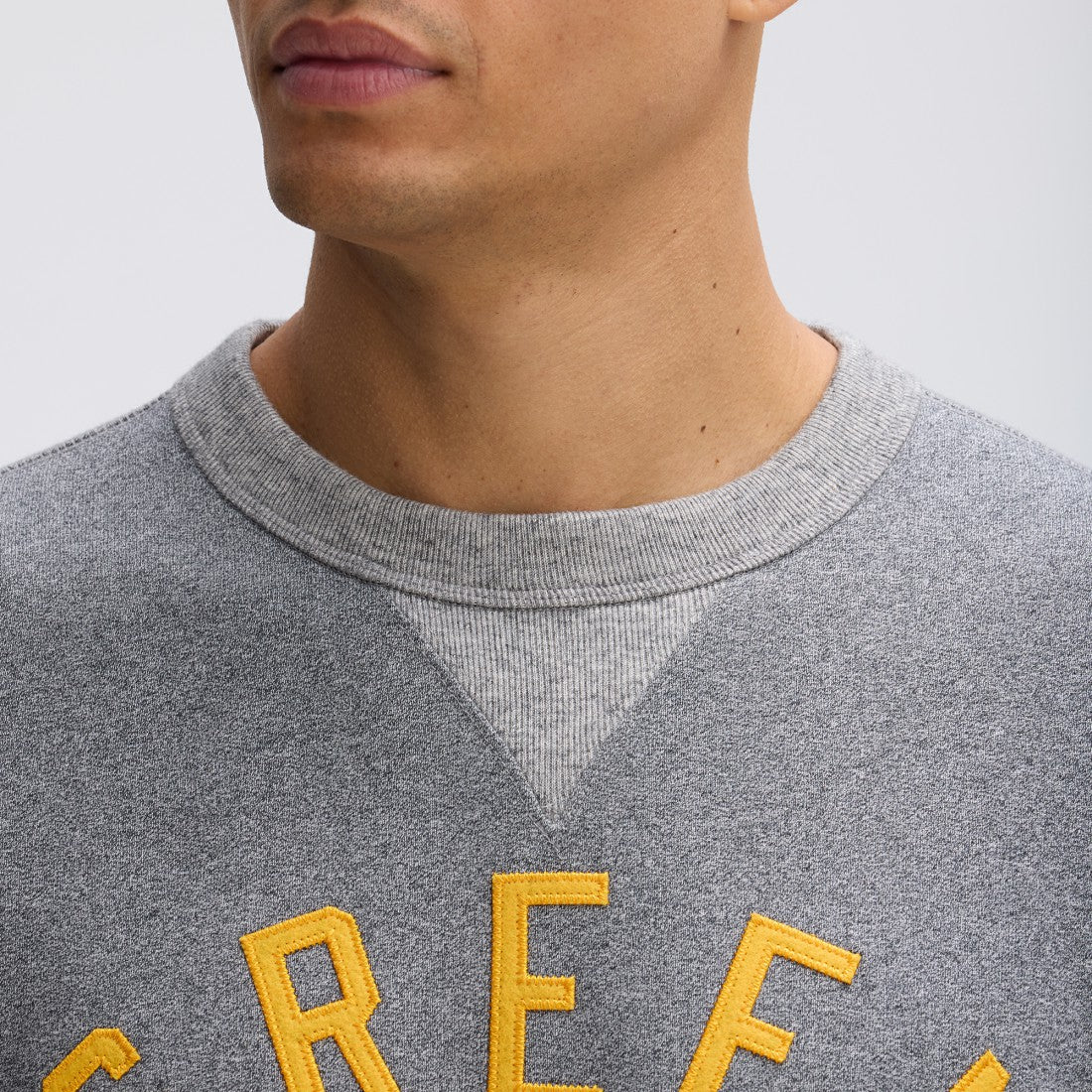 Green Bay Packers IconicFleece Pocket Sweatshirt Athletic Heather Gray - Fanatics