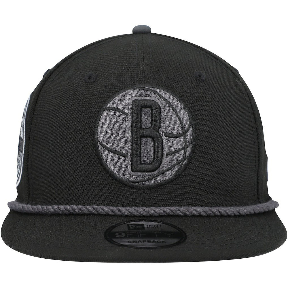 New Era - Brooklyn Nets Back Laurels 9FIFTY Snapback Hat - Black