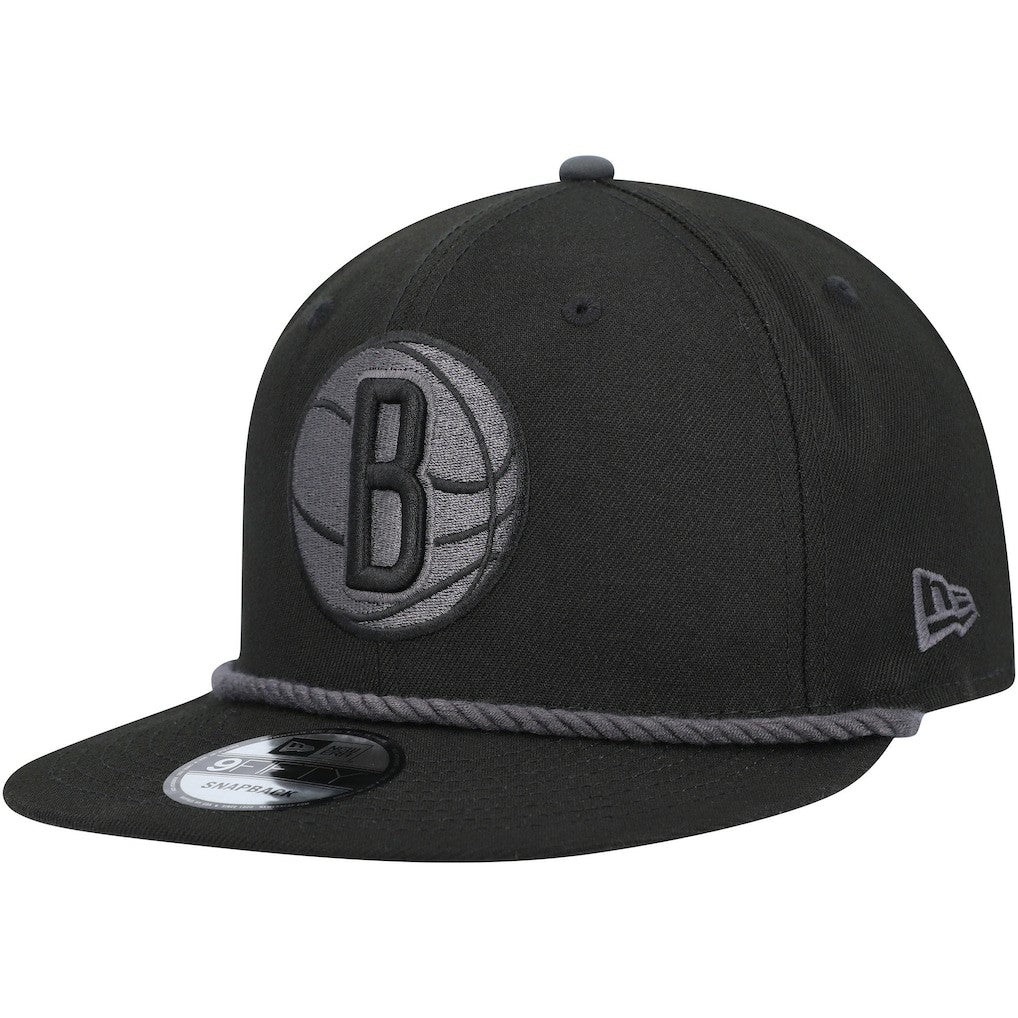 New Era - Brooklyn Nets Back Laurels 9FIFTY Snapback Hat - Black