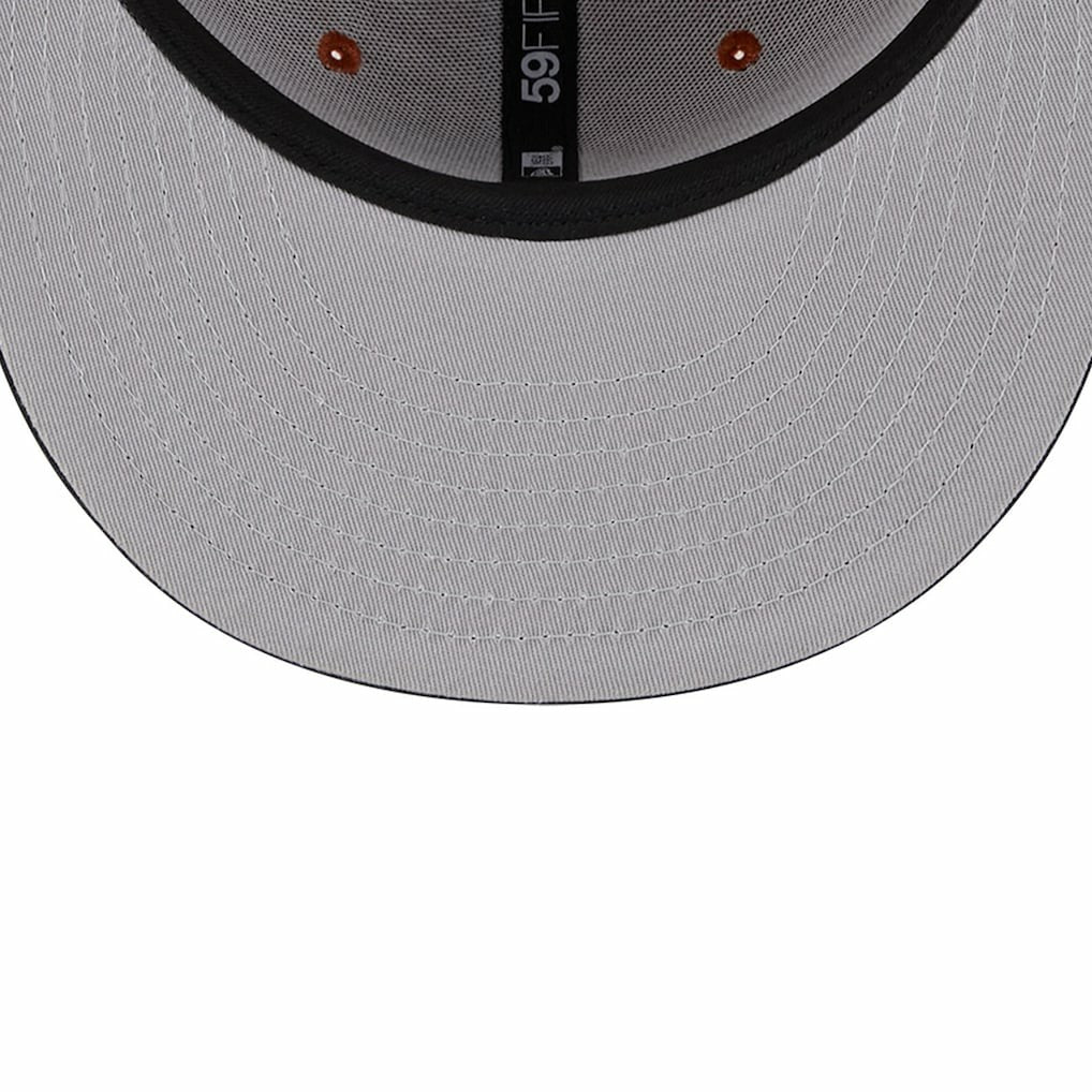 New Era - Brooklyn Nets Two-Tone 59FIFTY Fitted Hat - Rust/Black