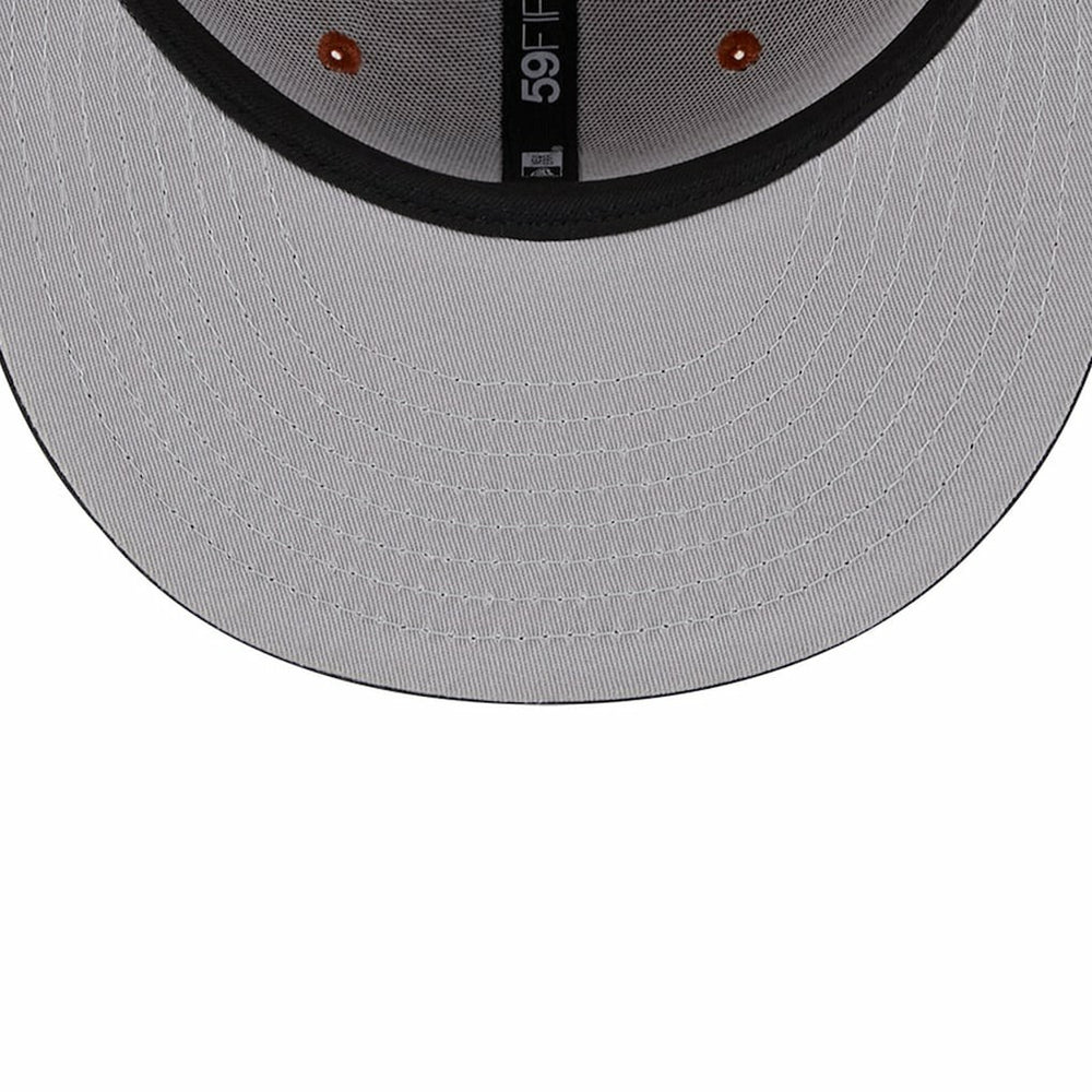 New Era - Brooklyn Nets Two-Tone 59FIFTY Fitted Hat - Rust/Black