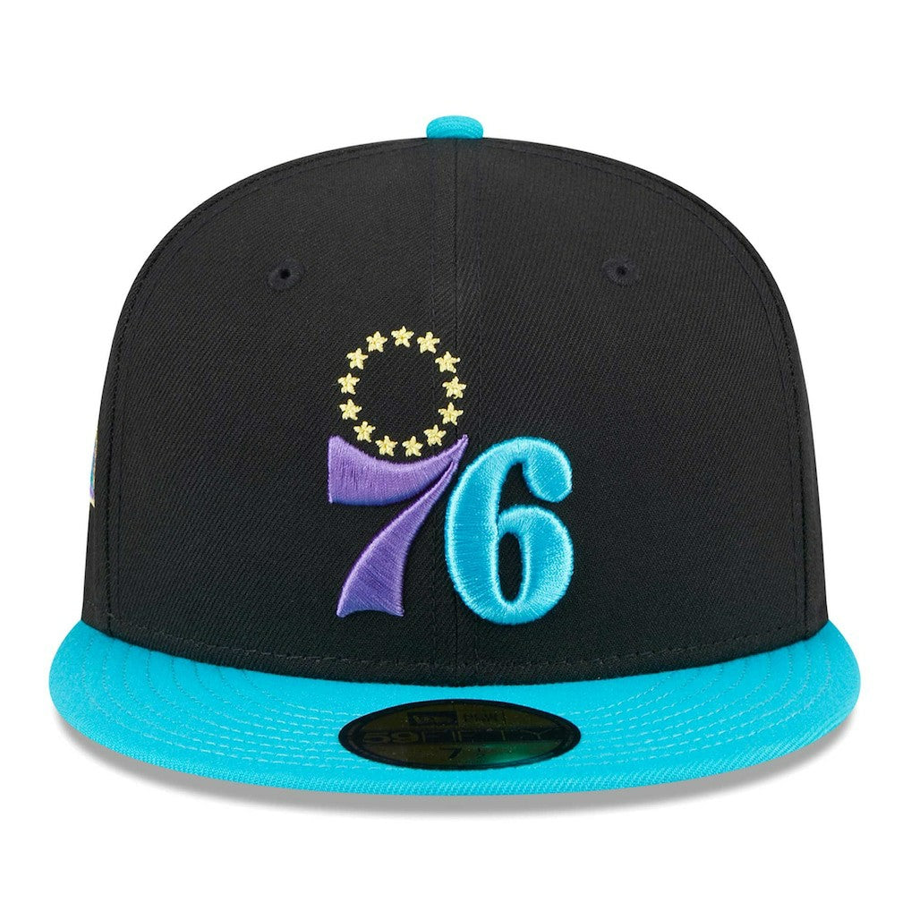 New Era - Philadelphia 76ers Arcade Scheme 59FIFTY Fitted Hat - Black/Turquoise
