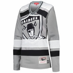 Las Vegas Raiders Women's Big Face 7.0 Long Sleeve Jersey T-Shirt Silver - Mitchell & Ness
