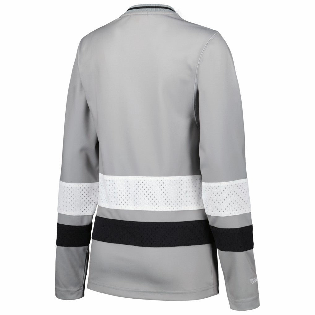 Las Vegas Raiders Women's Big Face 7.0 Long Sleeve Jersey T-Shirt Silver - Mitchell & Ness