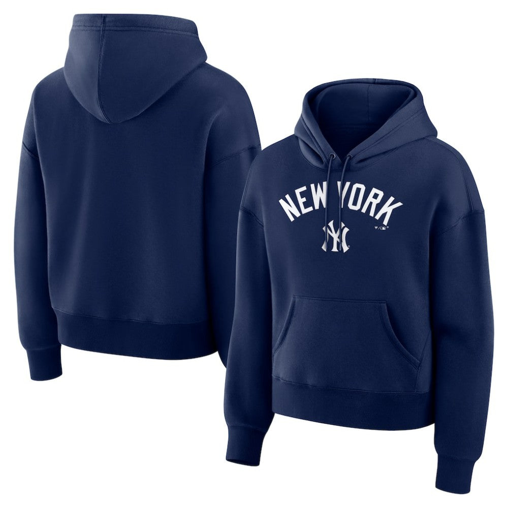 New York Yankees Fanatics Women's Lockup Legacy Fleece Hoodie Lifestyle