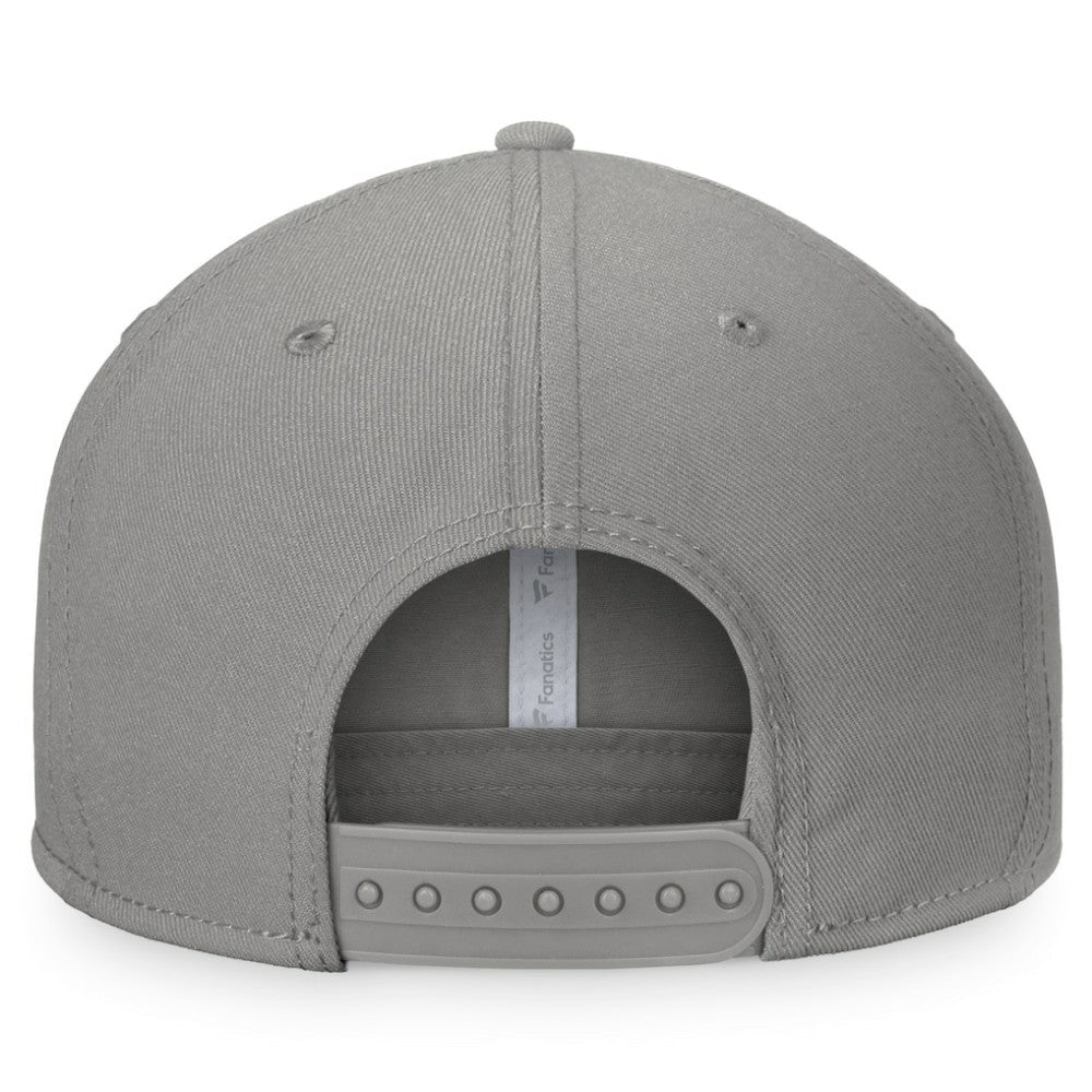 Pittsburgh Pirates Fanatics Line Drive Two-Tone Snapback Hat Lifestyle