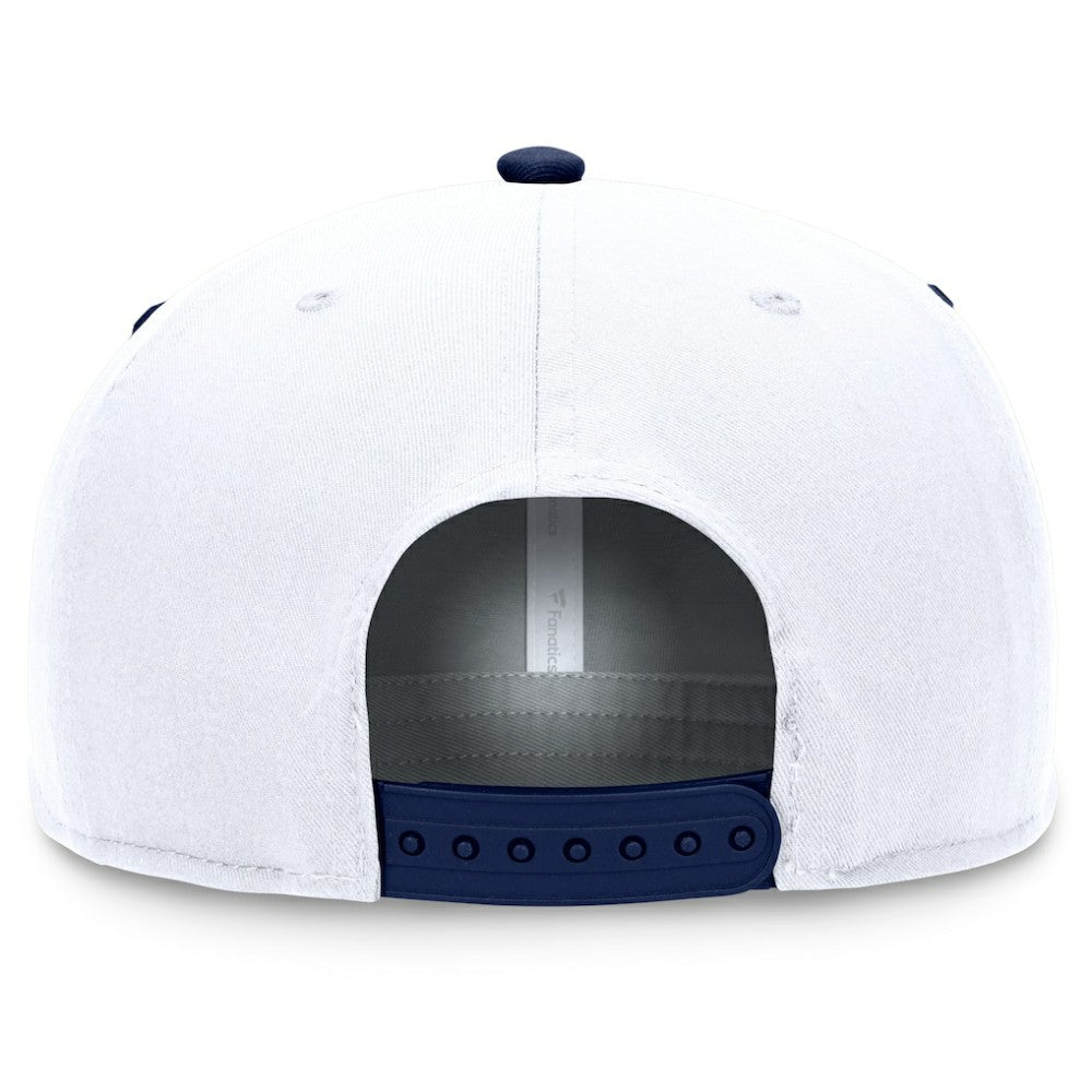 New York Yankees Fanatics Cooperstown Collection Iron Golfer Snapback Hat Lifestyle