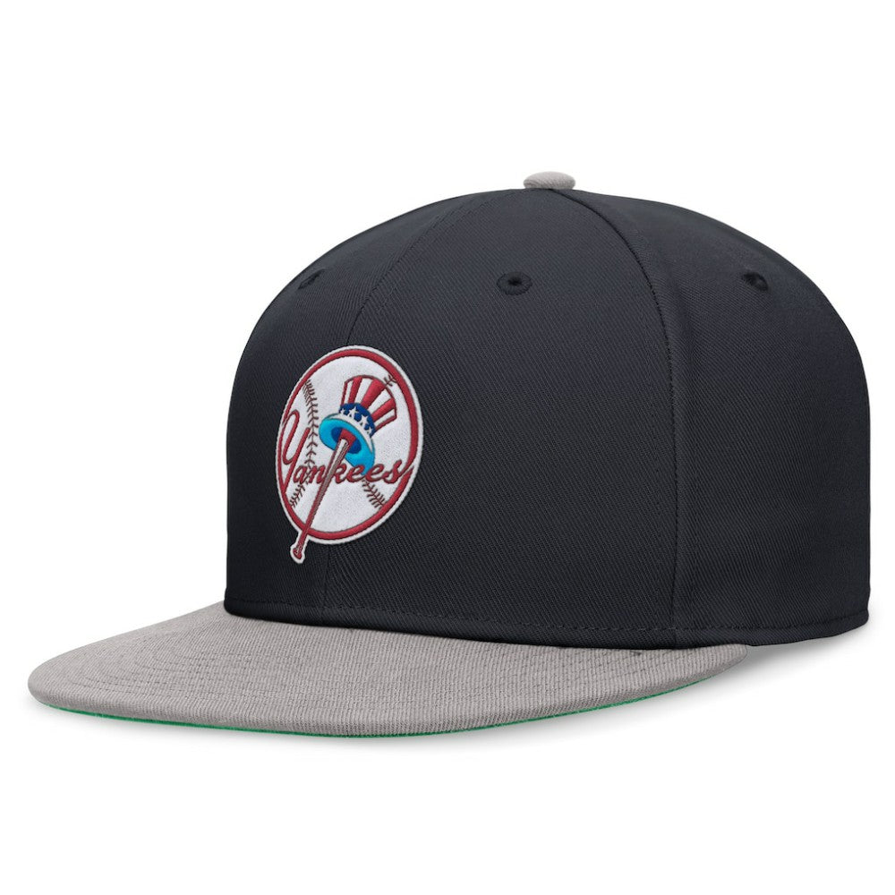 New York Yankees Nike Rewind Cooperstown True Performance Fitted Hat for sale