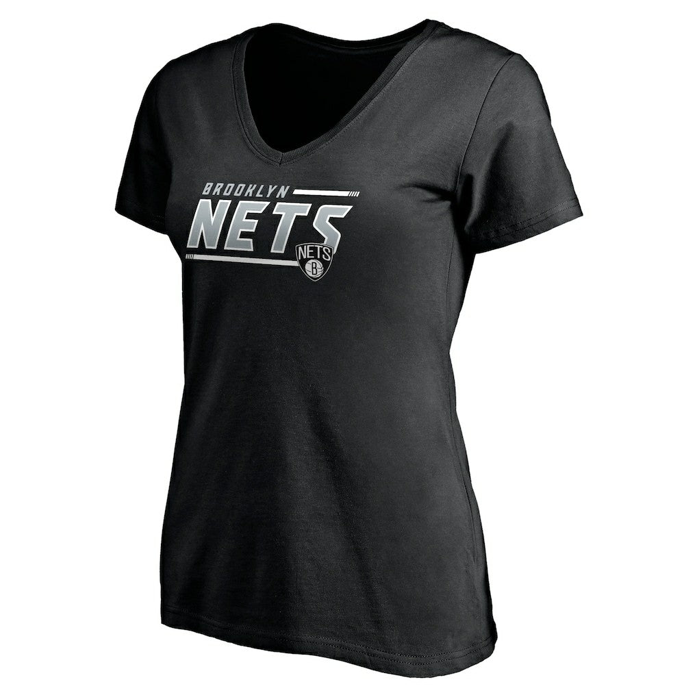 NBA - Brooklyn Nets Women's Mascot In Bounds V-Neck T-Shirt - Black
