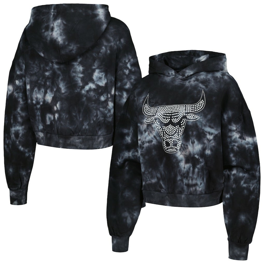 NBA - Chicago Bulls The Wild Collective Women's Tie-Dye Cropped Pullover Hoodie - Black