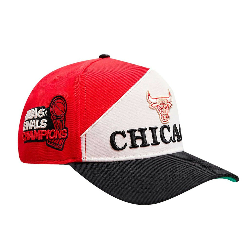 NBA - Chicago Bulls Pro Standard Pinch Chevron Adjustable Hat - Red/Black