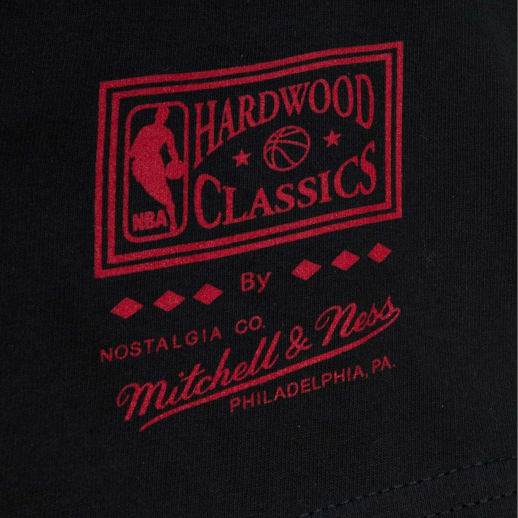 Mitchell & Ness - Dominique Wilkins Atlanta Hawks Hardwood Classics Bling Concert Player T-Shirt - Black