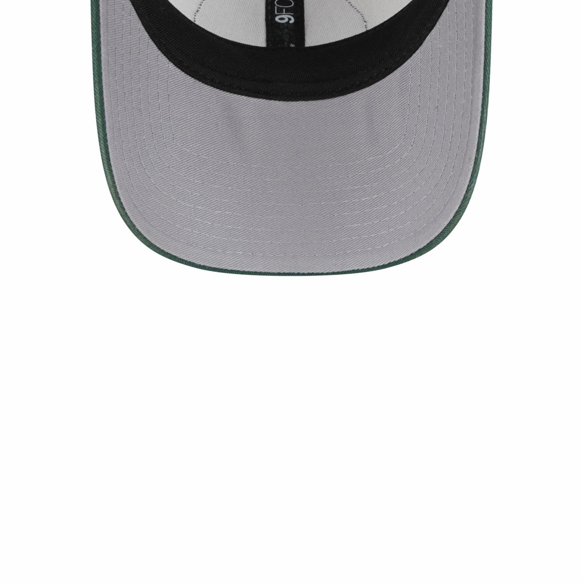 New Era - Milwaukee Bucks Throwback Patch Trucker 9FORTY Adjustable Hat - Khaki/Hunter Green
