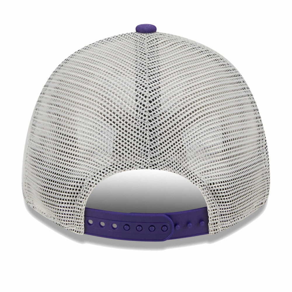 New Era - Phoenix Suns Throwback Patch Trucker 9FORTY Adjustable Hat - Khaki/Purple