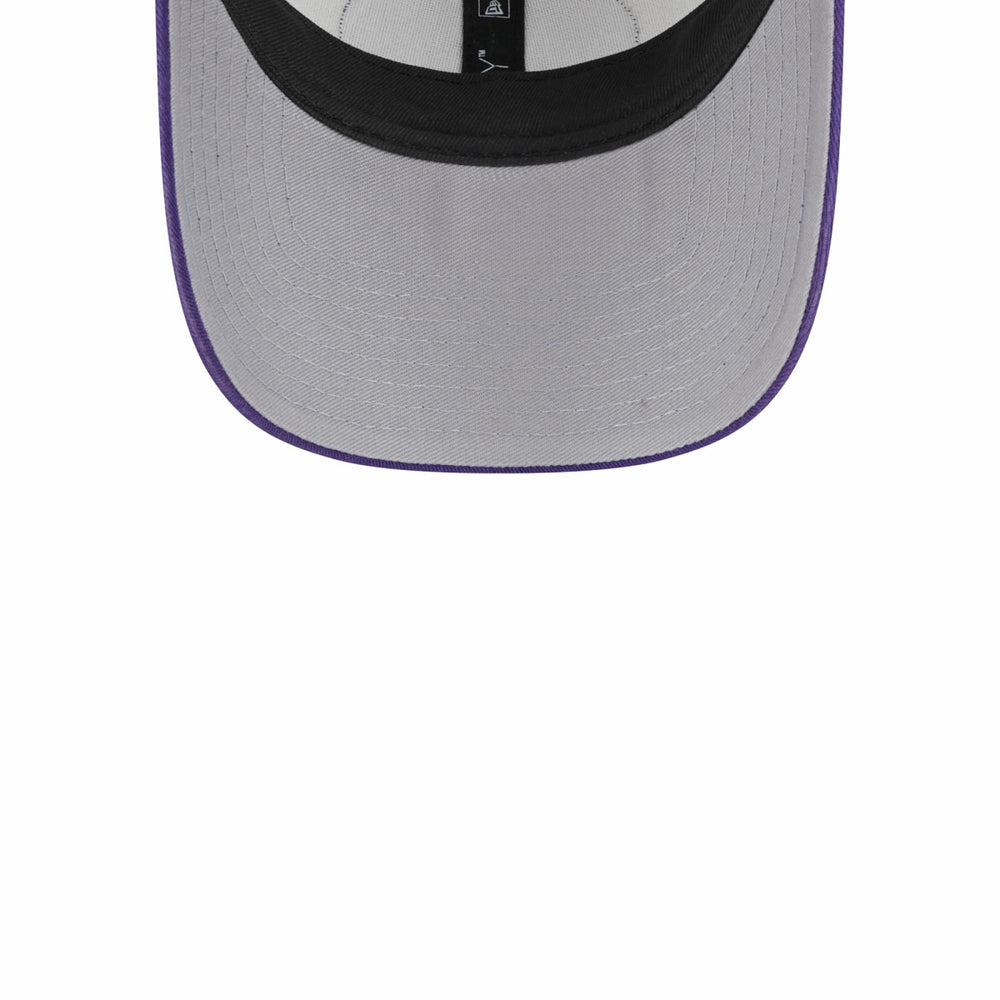 New Era - Phoenix Suns Throwback Patch Trucker 9FORTY Adjustable Hat - Khaki/Purple