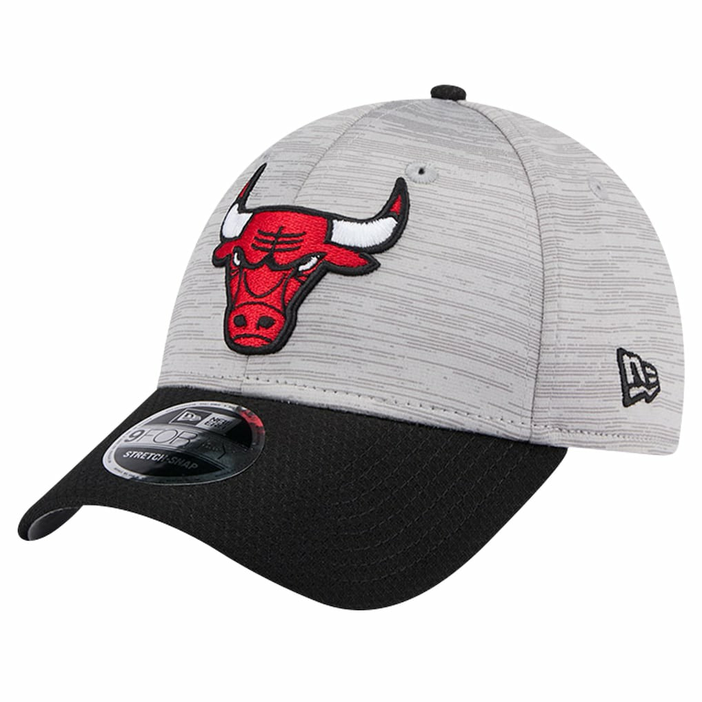 New Era - Chicago Bulls Active Digi-Tech Two-Tone 9FORTY Adjustable Hat - Heather Gray/Black