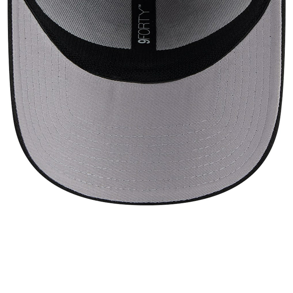 New Era - Chicago Bulls Active Digi-Tech Two-Tone 9FORTY Adjustable Hat - Heather Gray/Black