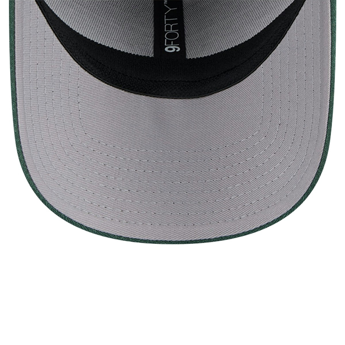 New Era - Milwaukee Bucks Active Digi-Tech Two-Tone 9FORTY Adjustable Hat - Heather Gray/Hunter Green
