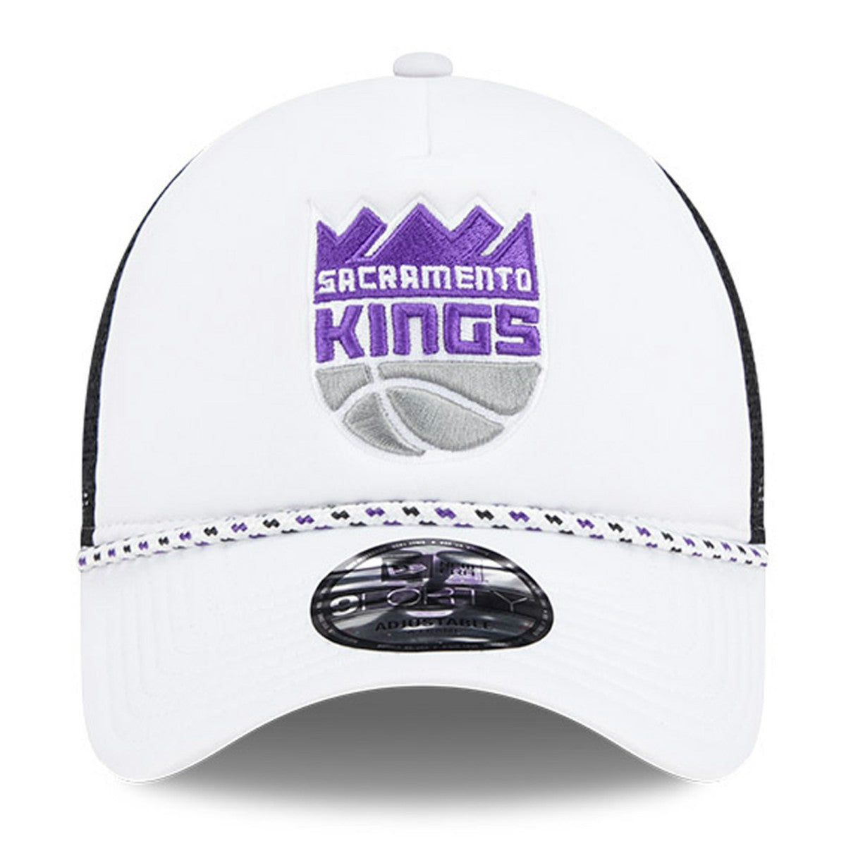 New Era - Sacramento Kings Court Sport Foam A-Frame 9FORTY Adjustable Trucker Hat - White/Black