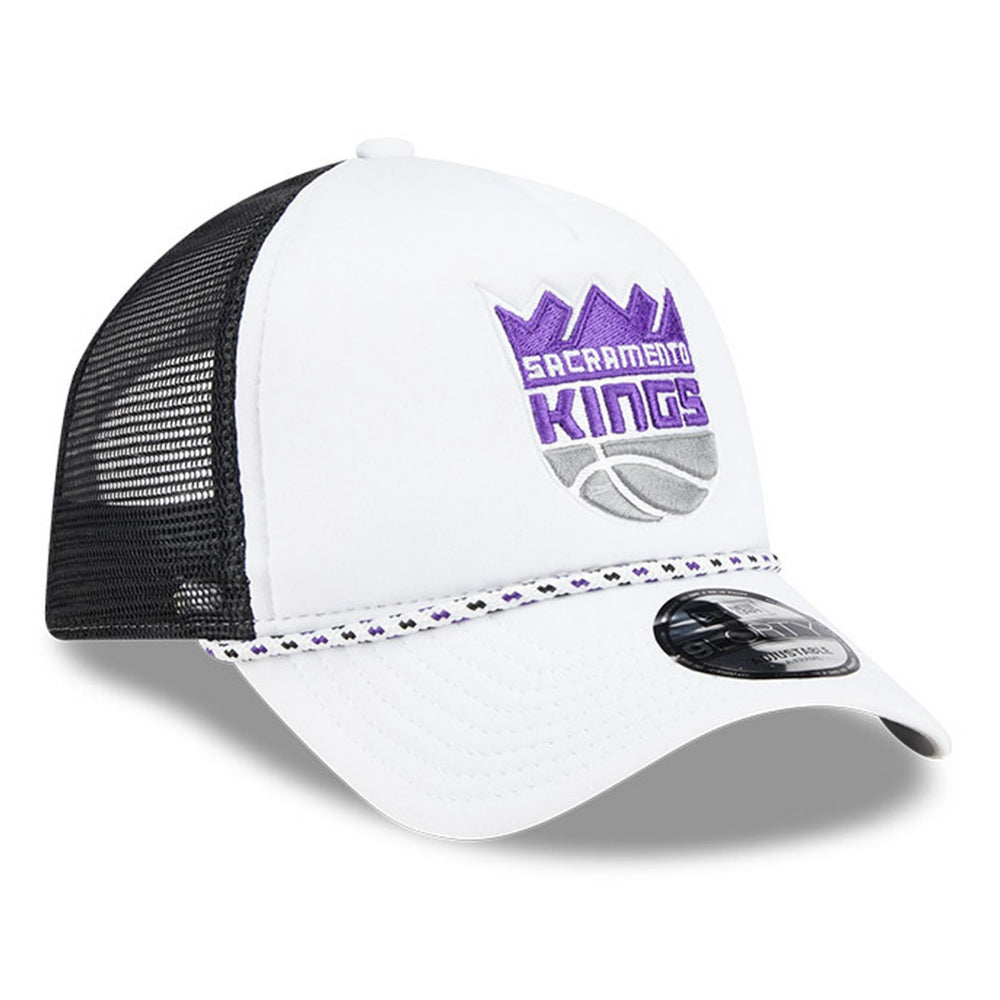 New Era - Sacramento Kings Court Sport Foam A-Frame 9FORTY Adjustable Trucker Hat - White/Black