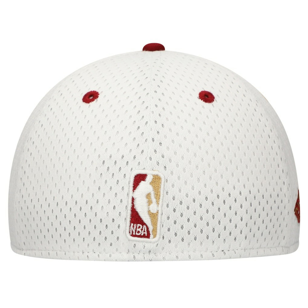 New Era - Cleveland Cavaliers Throwback 2Tone 59FIFTY Fitted Hat - White/Wine