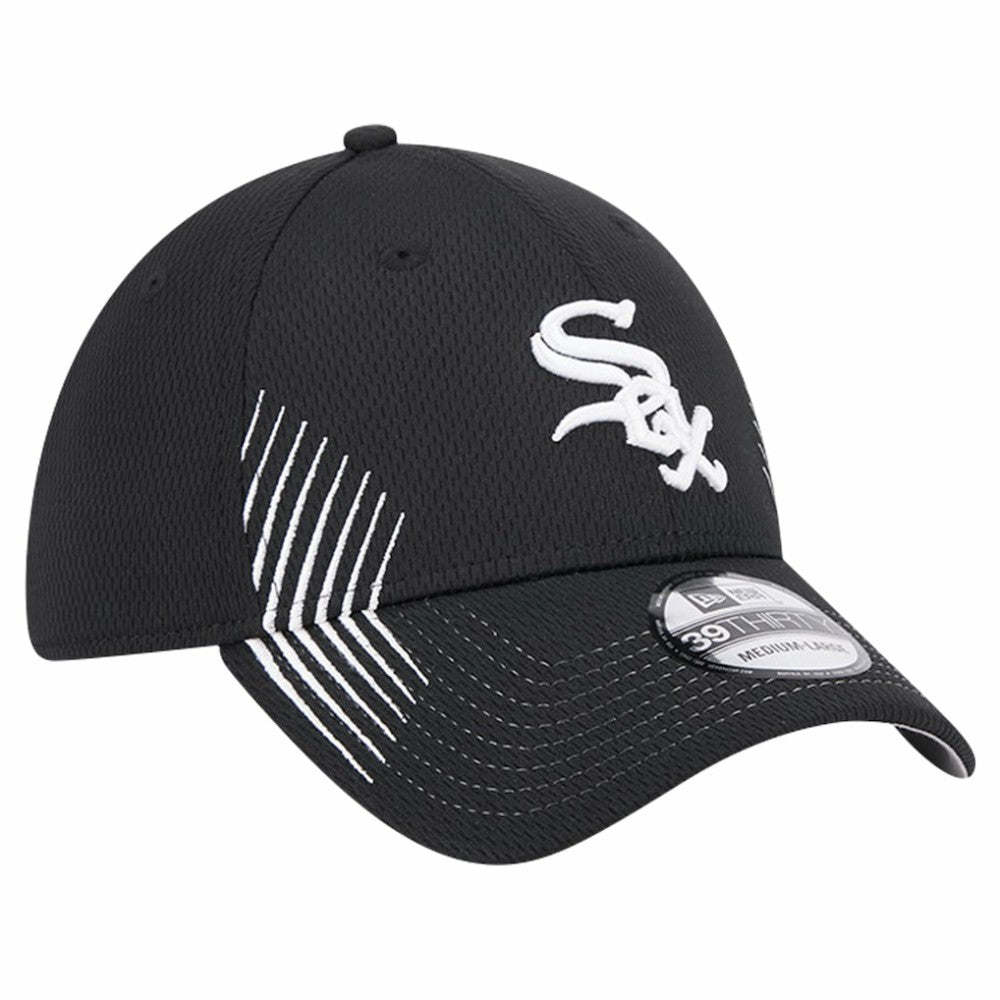 Chicago White Sox New Era Active Dash Mark 39THIRTY Flex Hat Lifestyle