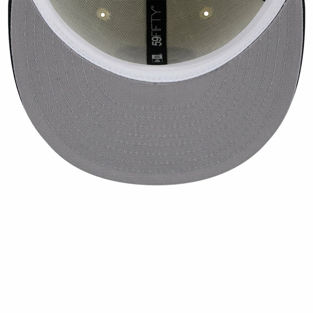 New York Yankees New Era Top Hat Chrome 59FIFTY Fitted Hat Lifestyle