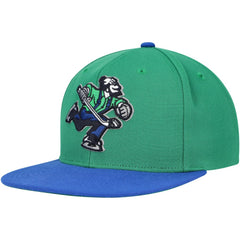 Vancouver Canucks - Mitchell & Ness Core Team Ground 2.0 Snapback Hat Green