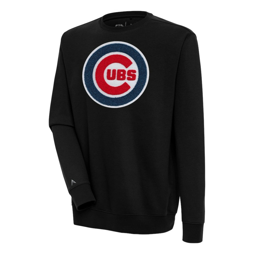 Chicago Cubs Antigua Victory Crewneck Chenille Pullover Sweatshirt Lifestyle