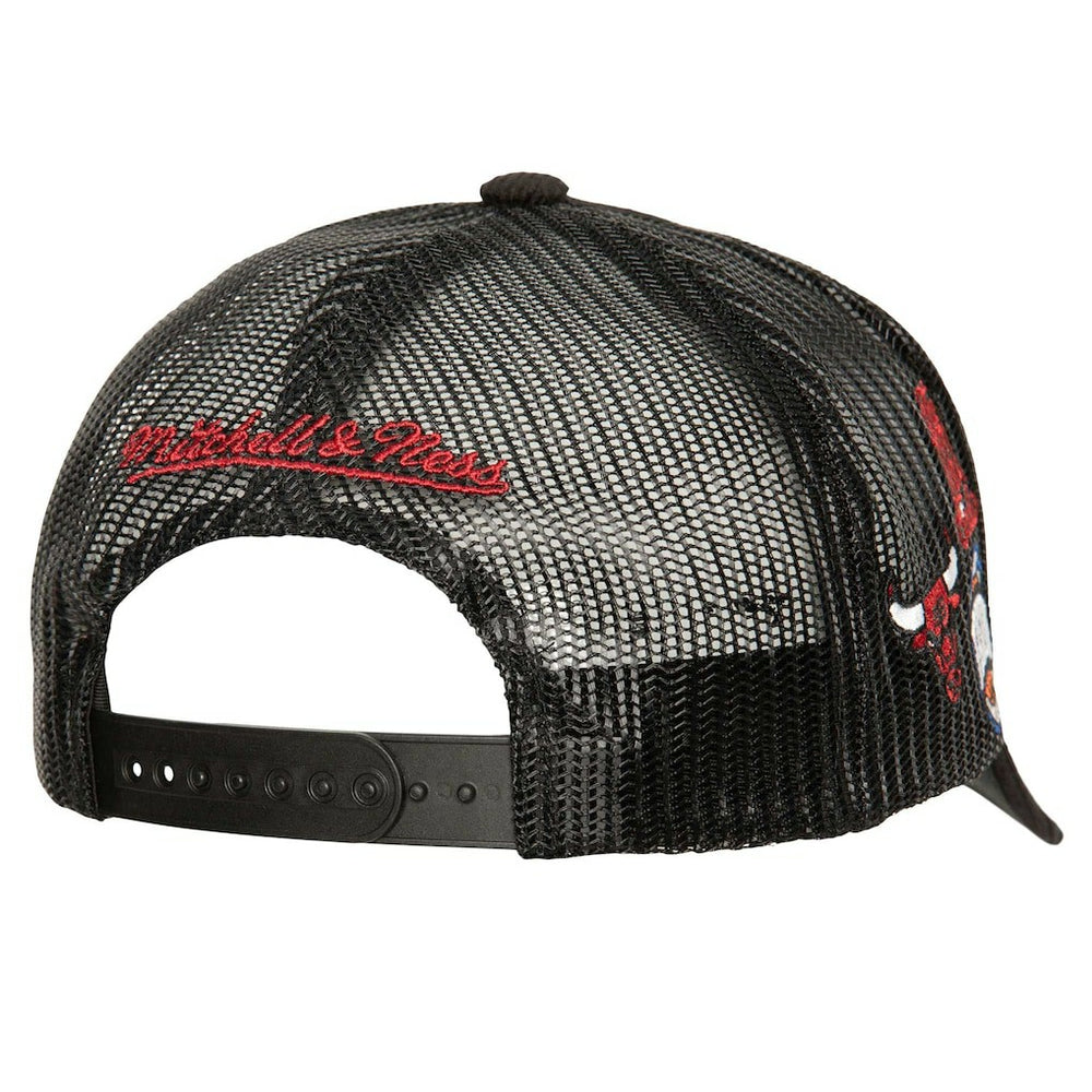 Mitchell & Ness - Chicago Bulls Times Up Classic Script Cord Trucker Hat - Black