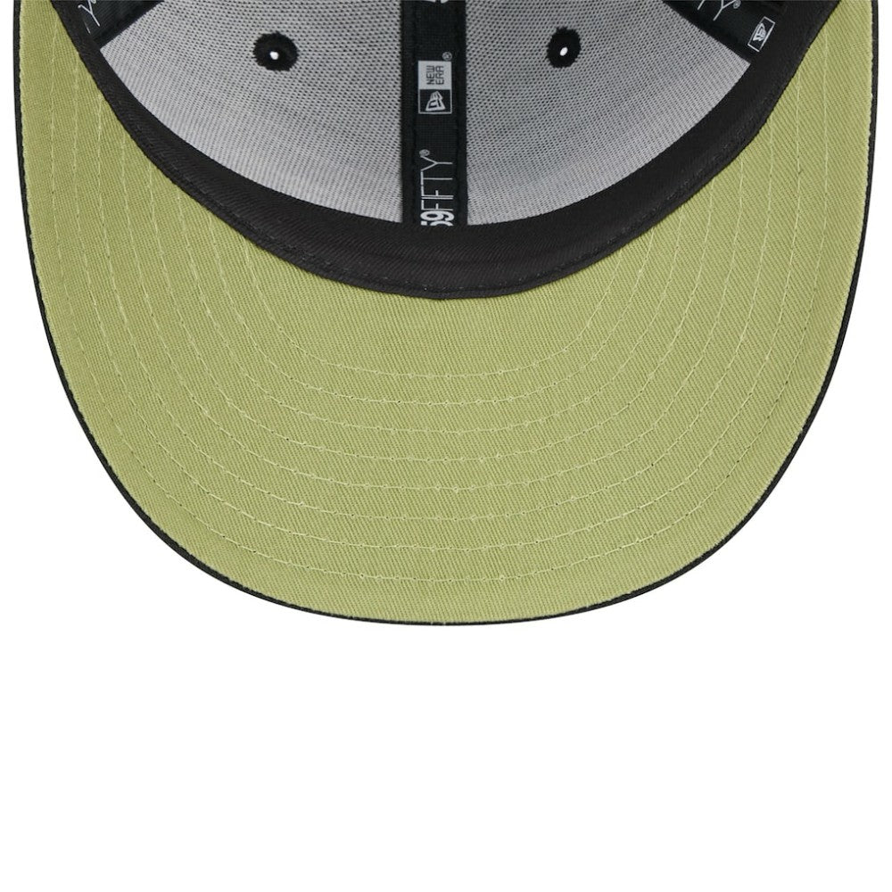 Cincinnati Reds New Era 2024 Armed Forces Day Low Profile 59FIFTY Fitted Hat Lifestyle