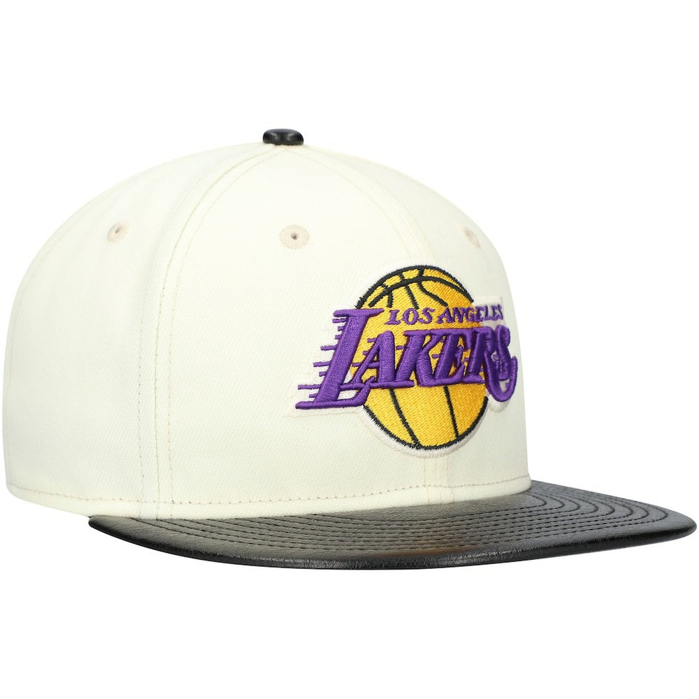 New Era - Los Angeles Lakers Faux Leather Visor Two-Tone 59FIFTY Fitted Hat - White/Black