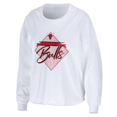 NBA - Chicago Bulls WEAR by Erin Andrews Women's Cropped Long Sleeve T-Shirt - White